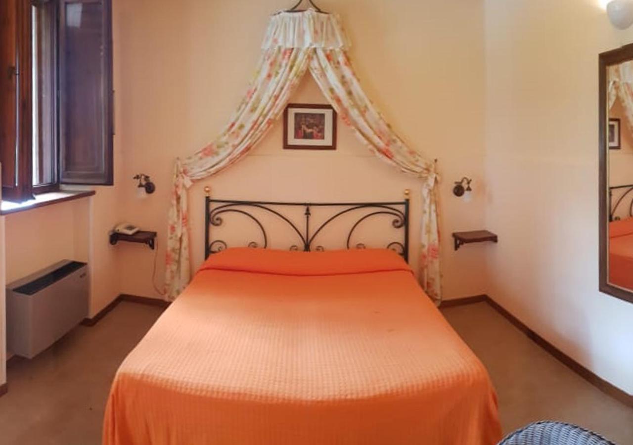 Il Colombaio Agriturismo Montegabbione Экстерьер фото